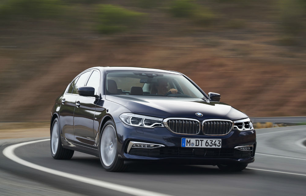 Noul BMW Seria 5 este oficial: motoare noi și tehnologii de pe fratele mai mare, Seria 7 - Poza 116