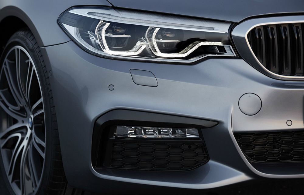 Noul BMW Seria 5 este oficial: motoare noi și tehnologii de pe fratele mai mare, Seria 7 - Poza 14