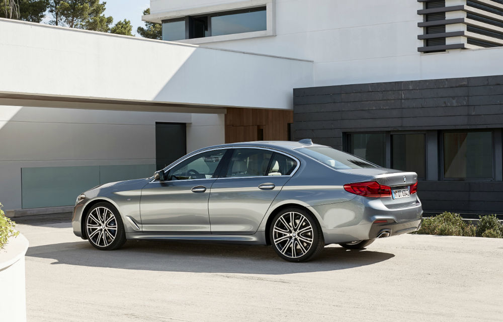 Noul BMW Seria 5 este oficial: motoare noi și tehnologii de pe fratele mai mare, Seria 7 - Poza 28