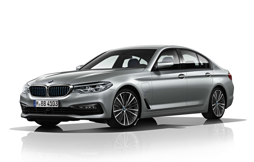 Noul BMW Seria 5 este oficial: motoare noi și tehnologii de pe fratele mai mare, Seria 7 - Poza 2