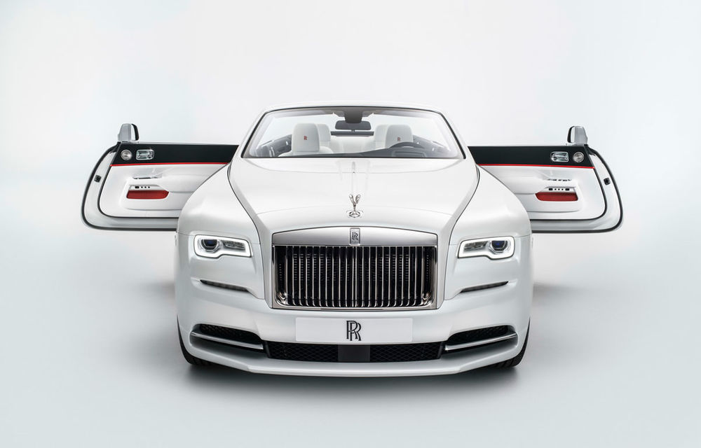 Rolls Royce Dawn Inspired by Fashion este o îmbrățișare pentru cei care iubesc lumea modei - Poza 1
