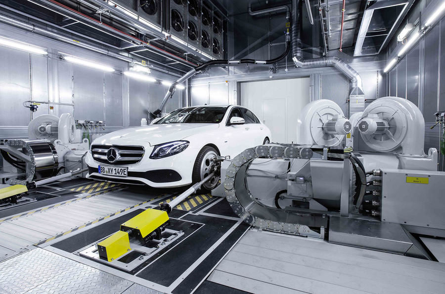 În 2017 Mercedes face curățenie generală în gama sa de motoare: renunță la V6 și adoptă șase cilindri în linie ca rivalii de la BMW - Poza 7