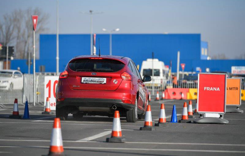 Pentru o ţară cu mai puţine accidente: Ford a instruit aproape 2000 de şoferi români în 2016 în cadrul campaniei Driving Skills for Life - Poza 1