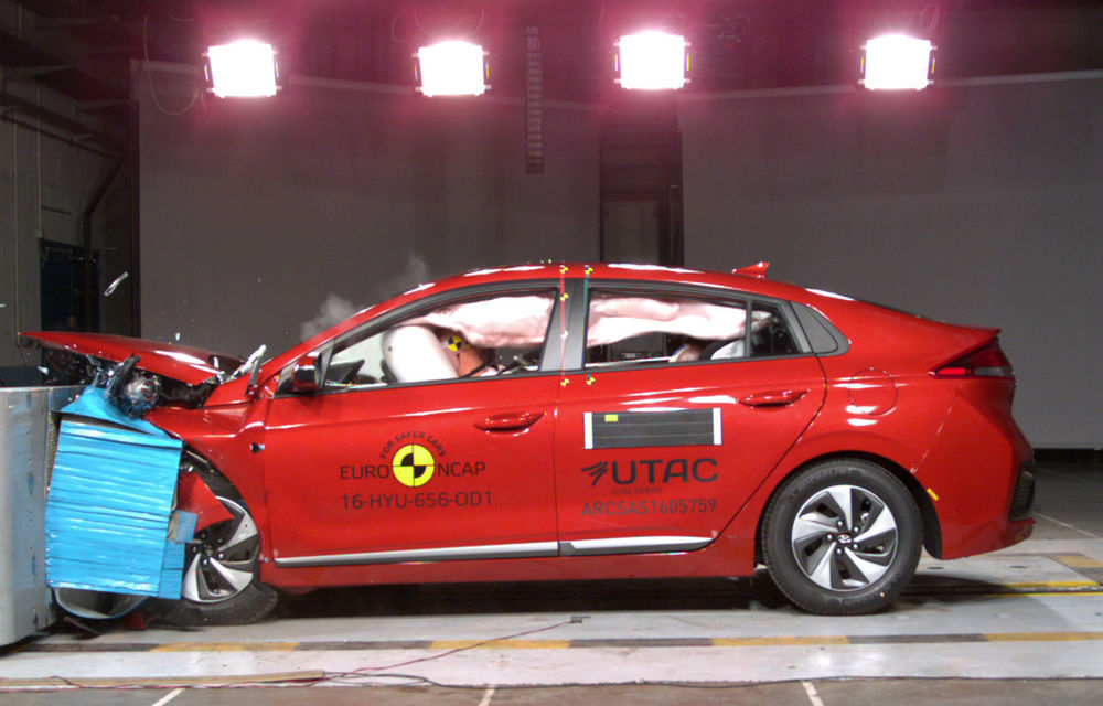 Audi Q2, Ford Edge şi Hyundai Ioniq au primit 5 stele la testele EuroNCAP. Suzuki Ignis, 3 stele in testul standard - Poza 15