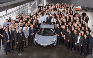 McLaren sărbătorește exemplarul cu numărul 10.000, la numai cinci ani de la revenirea pe piață