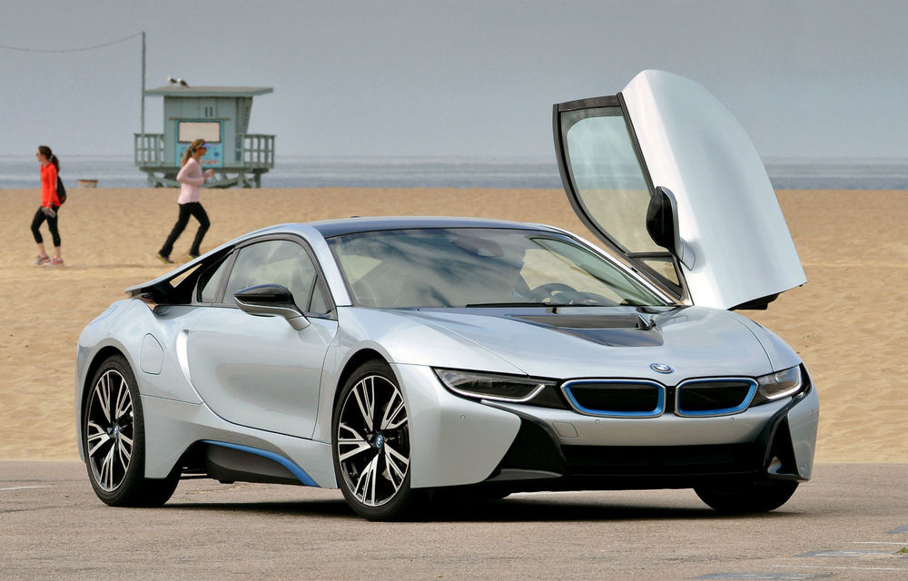 BMW i8 facelift vine în 2017: hibrid cu putere totală de 377 CP și acumulator de 10 kWh - Poza 1