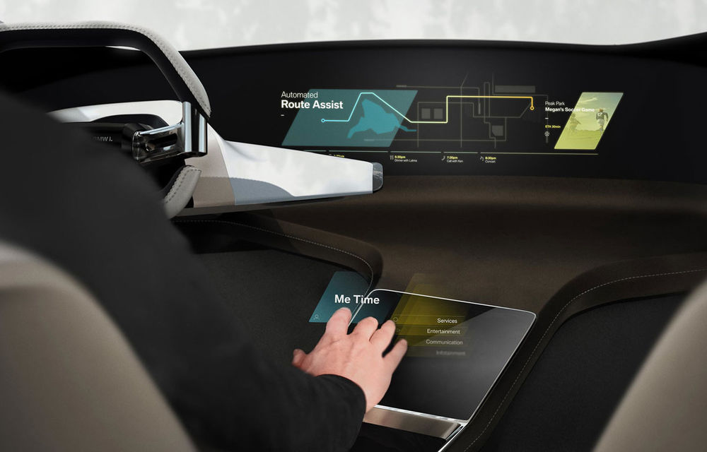 Conceptul i Inside Future anticipează viitoarele interioare BMW: holograme tactile în locul butoanelor clasice - Poza 1