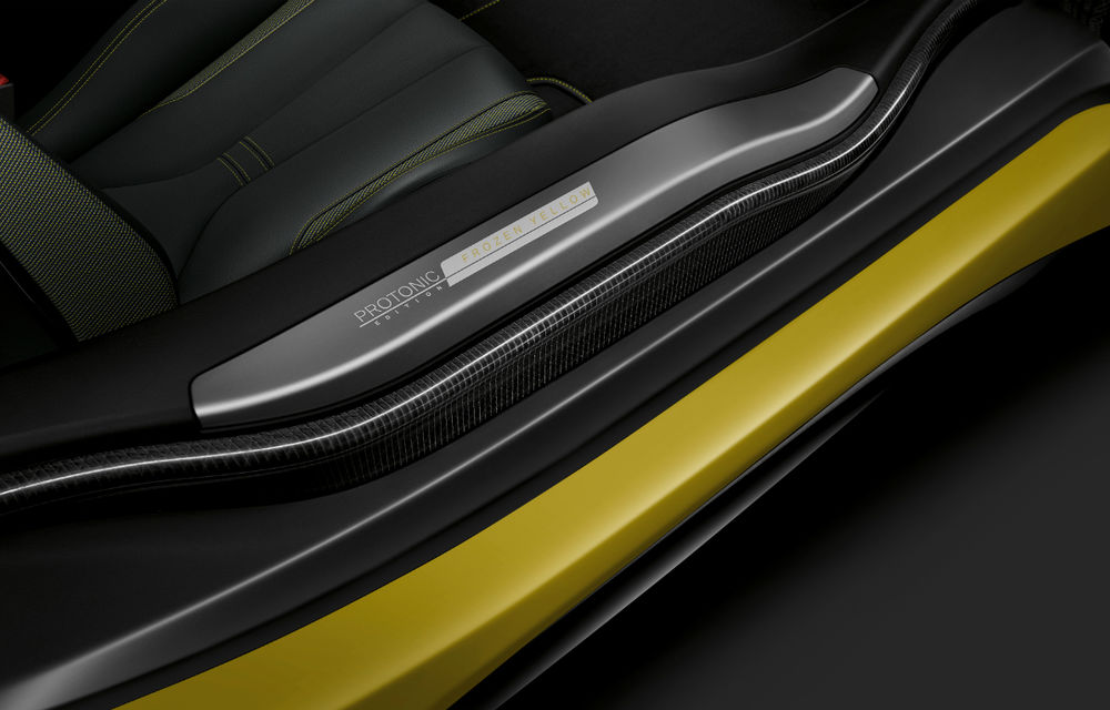 Negru și galben mat, noi nuanțe în meniul hibridei sportive BMW i8 - Poza 10