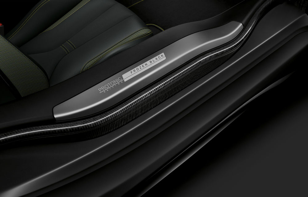 Negru și galben mat, noi nuanțe în meniul hibridei sportive BMW i8 - Poza 22