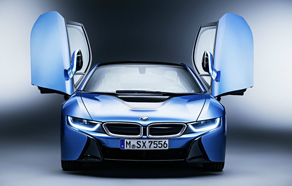Până și cel mai futurist model are nevoie de un facelift: BMW i8 va primi o versiune îmbunătățită în 2018 - Poza 1