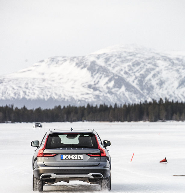 Aventură în ADN: la plimbare cu noul Volvo V90 Cross Country prin Suedia - Poza 4