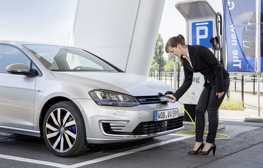 Electrificarea Americii: Volkswagen va instala peste 500 de stații de încărcare pentru mașini electrice în SUA - Poza 1