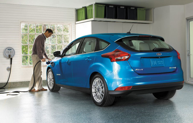Autonomie mai mare pentru Ford Focus Electric: compacta primește și în Europa bateria cu autonomie de 225 km - Poza 1
