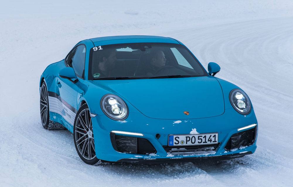 Valentine's Day în variantă masculină: drifturi pe gheață cu cele mai puternice modele Porsche - Poza 52