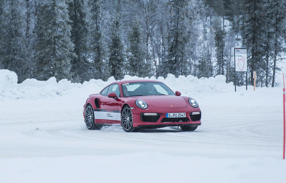 Valentine's Day în variantă masculină: drifturi pe gheață cu cele mai puternice modele Porsche - Poza 40