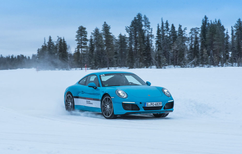 Valentine's Day în variantă masculină: drifturi pe gheață cu cele mai puternice modele Porsche - Poza 48