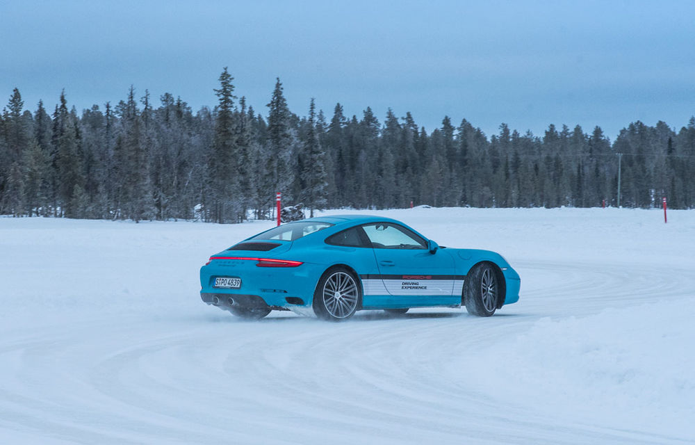 Valentine's Day în variantă masculină: drifturi pe gheață cu cele mai puternice modele Porsche - Poza 46