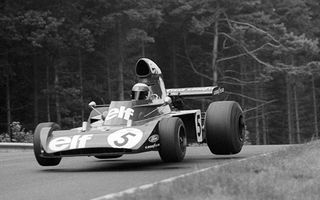 Film documentar despre circuitul de la Nurburgring: imagini în exclusivitate și interviuri cu piloți ca Stirling Moss, Jackie Stewart și Walter Rohrl