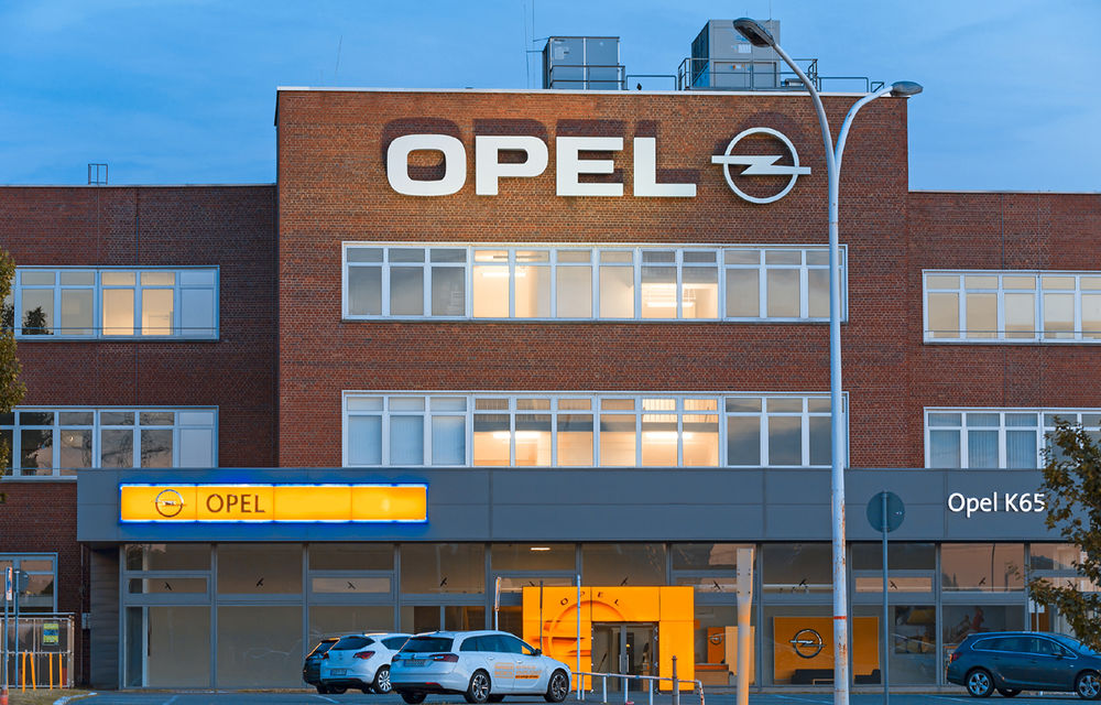 Tranzacția dintre GM și Peugeot-Citroen pentru Opel trezește autoritățile: germanii și britanicii, îngrijorați de soarta uzinelor - Poza 1