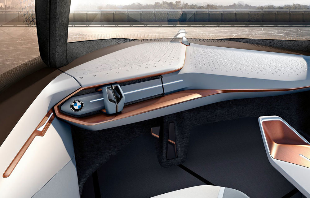 BMW vrea ca mașinile autonome să taie momentele plictisitoare de la volan: &quot;Plăcerea de a conduce nu va dispărea&quot; - Poza 2