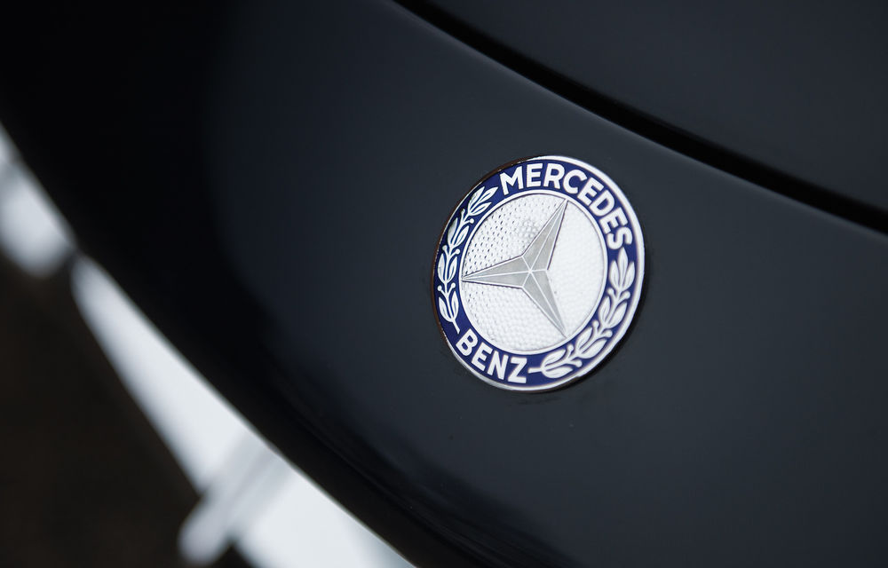Nu doar supercarurile au prețuri exorbitante: un Mercedes 300 SL Gullwing se vinde cu 1.3 milioane de euro - Poza 9