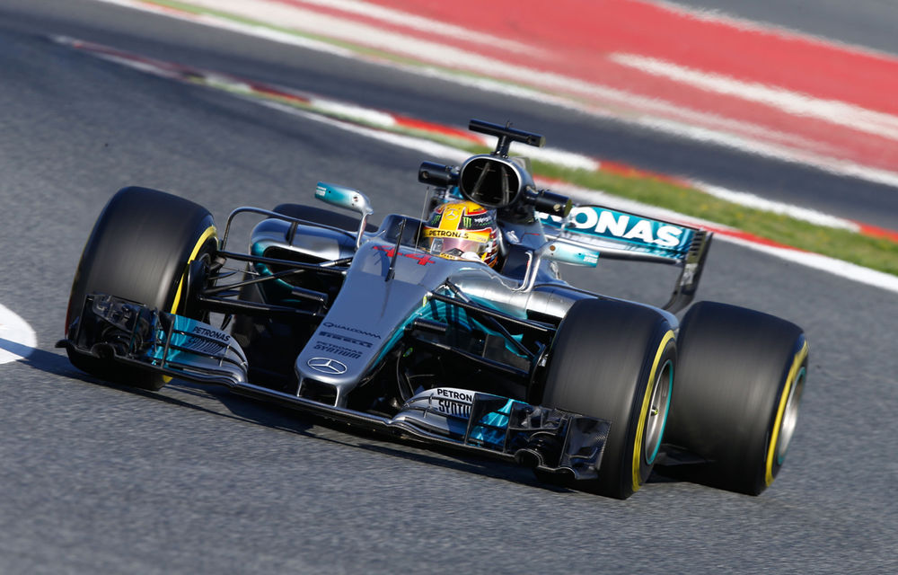 Teste Barcelona: Hamilton, cel mai rapid în prima zi. Raikkonen a propulsat Ferrari pe primul loc în a doua zi - Poza 1