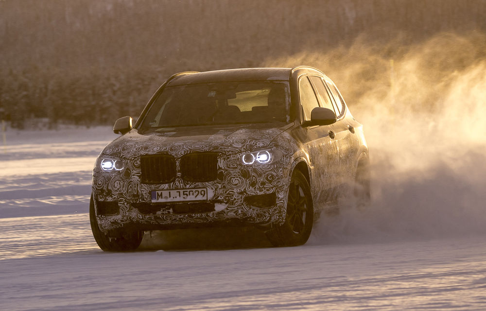 Noua generație BMW X3: SUV-ul a fost testat sub camuflaj pe zăpada și gheața de la Cercul Polar (video) - Poza 12
