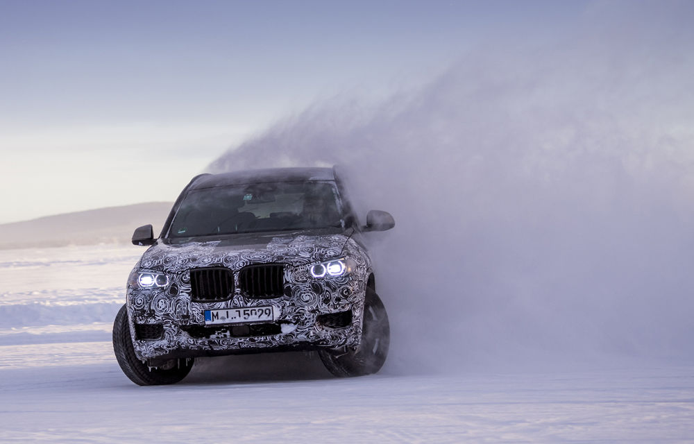 Noua generație BMW X3: SUV-ul a fost testat sub camuflaj pe zăpada și gheața de la Cercul Polar (video) - Poza 10