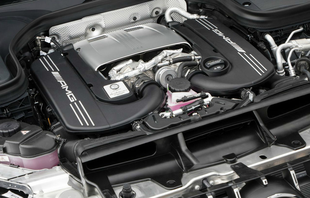 Mercedes nu se mai oprește: gama AMG lansează alte trei noi modele, bazate pe GLC și GLC Coupe - Poza 33