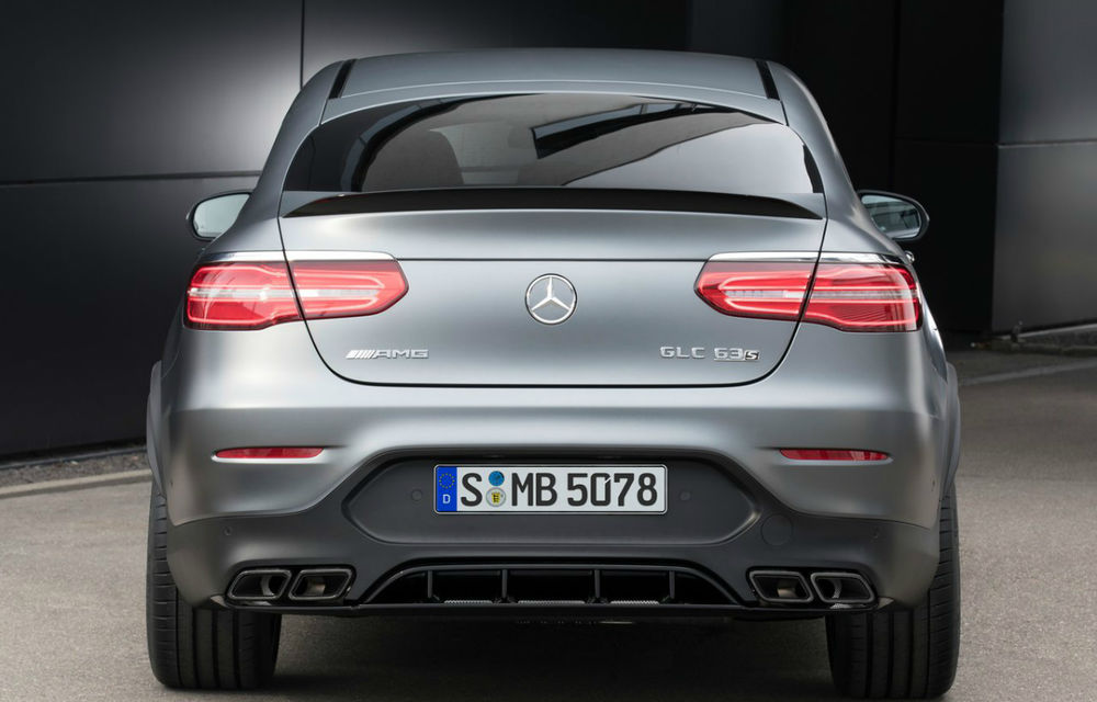 Mercedes nu se mai oprește: gama AMG lansează alte trei noi modele, bazate pe GLC și GLC Coupe - Poza 26
