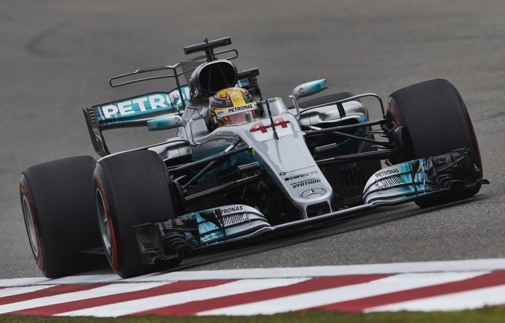 Hamilton, victorie fără emoție în China! Vettel și Verstappen au completat podiumul - Poza 1