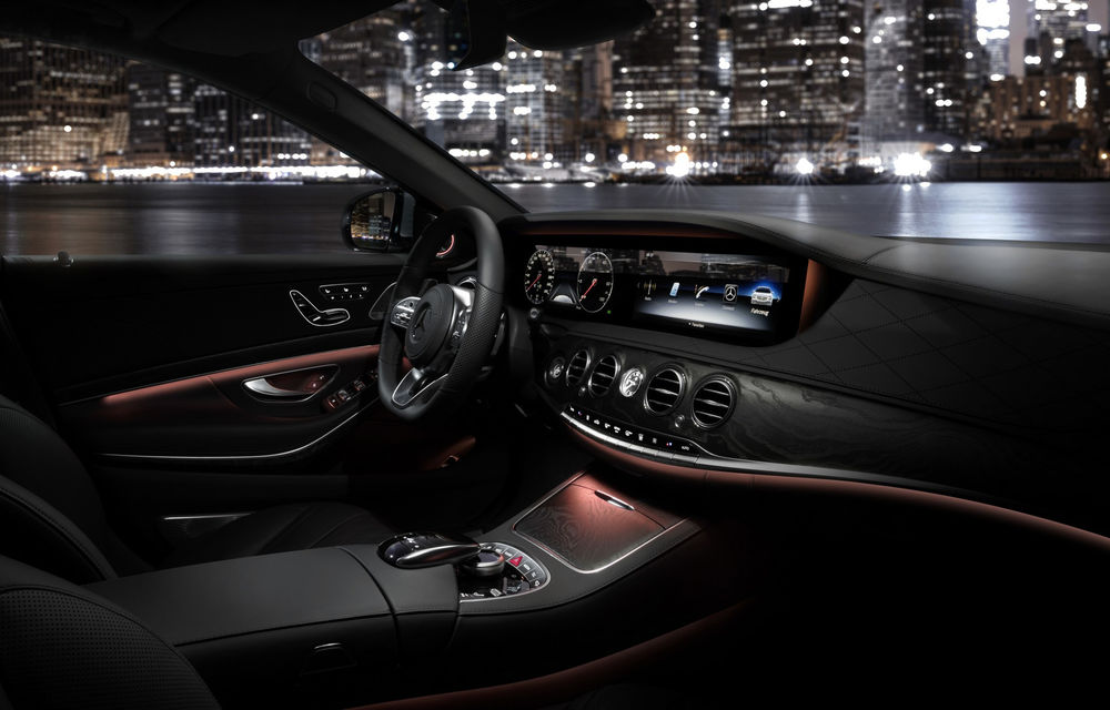 Imagini noi dezleagă misterul noului Mercedes Clasa S: o nouă semnătură LED și ecrane repoziționate la interior - Poza 2