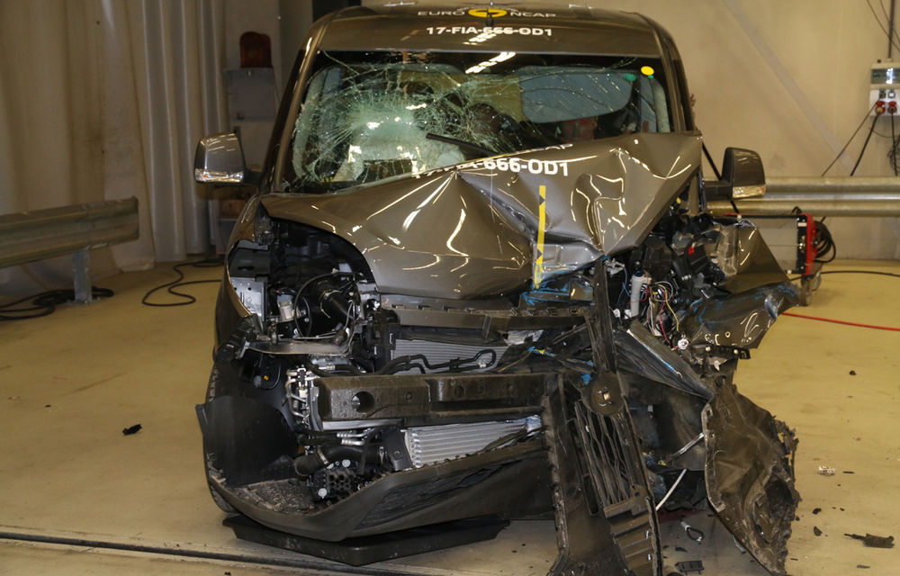 Noua generație BMW Seria 5 își respectă blazonul: 5 stele în testele de siguranță EuroNCAP - Poza 10