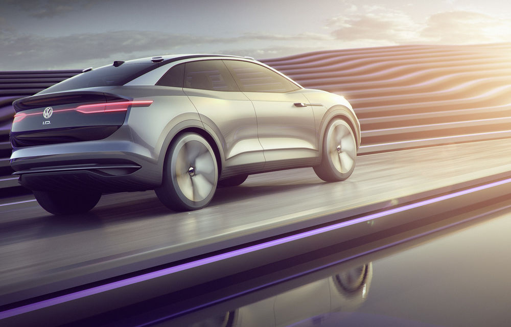 Volkswagen continuă seria conceptelor electrice din gama ID: noul Crozz este un SUV electric cu autonomie de 500 de kilometri - Poza 14