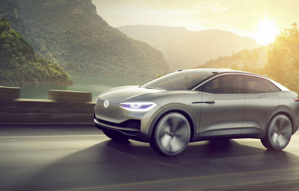 Volkswagen continuă seria conceptelor electrice din gama ID: noul Crozz este un SUV electric cu autonomie de 500 de kilometri - Poza 13