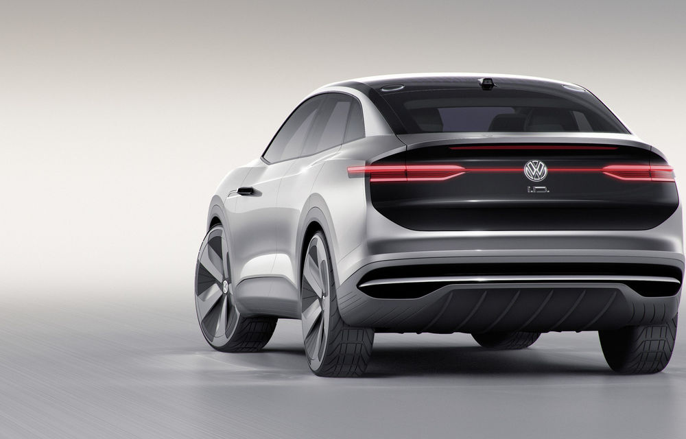 Volkswagen continuă seria conceptelor electrice din gama ID: noul Crozz este un SUV electric cu autonomie de 500 de kilometri - Poza 3