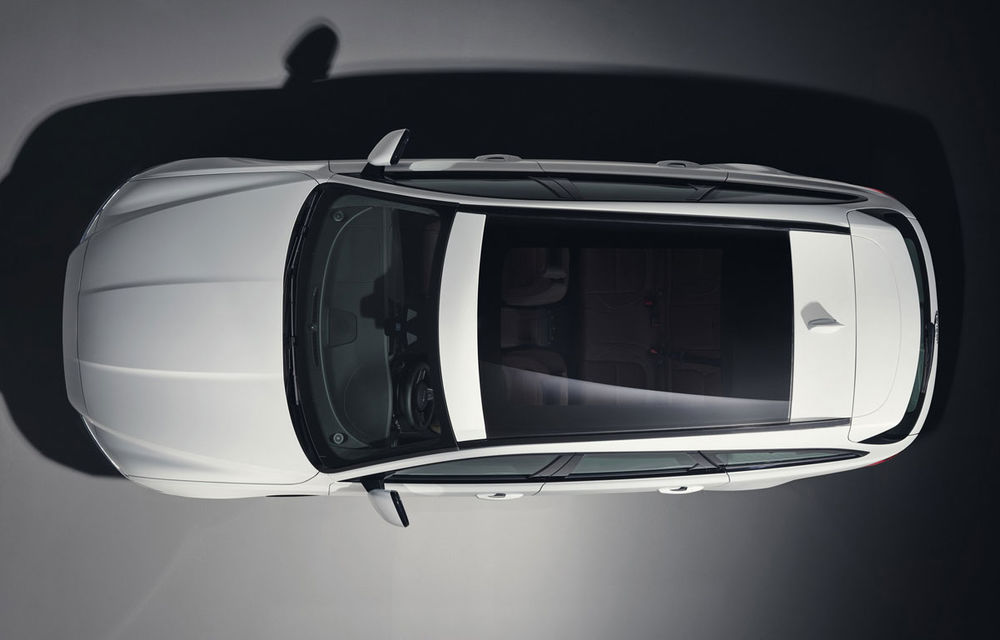 Jaguar XF Sportbrake este tot mai aproape: o imagine teaser trădează designul break-ului englez - Poza 1