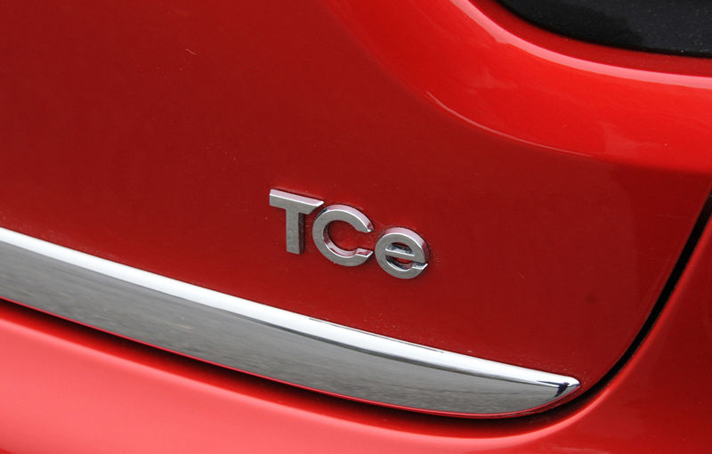În curând pe Megane și Talisman? Renault oferă motorul turbo 1.8 TCe în versiune de 225 CP pe monovolumul Espace - Poza 1