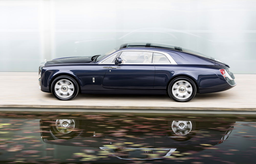 Luxul ajunge la un alt nivel cu Rolls-Royce Sweptail, cea mai scumpă mașină nouă din lume - Poza 1