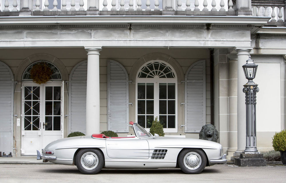 Comoara descoperită în castelul elvețian s-a vândut: toate cele 12 mașini clasice au adunat două milioane de euro - Poza 15