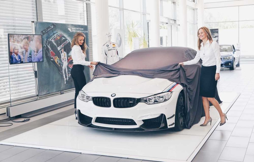 Altfel despre artista Andreea Bănică: este posesoarea unuia dintre cele 200 de exemplare BMW M4 DTM Champion Edition, versiunea de 500 CP a coupe-ului bavarez - Poza 3