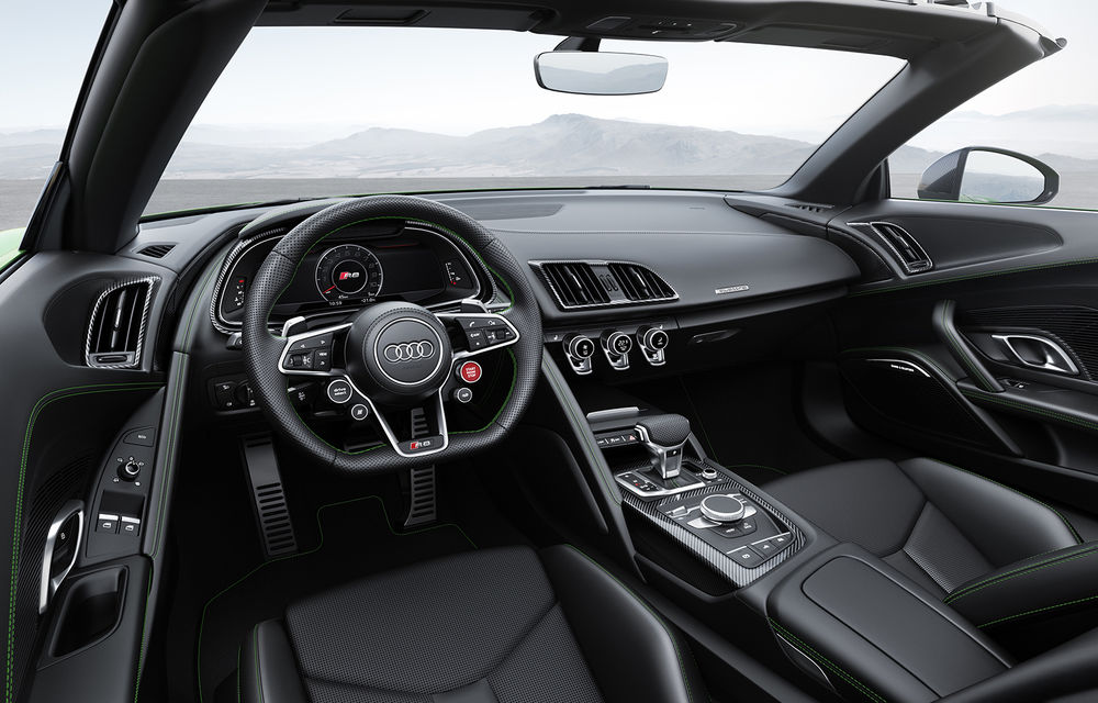 Cadou de vară pentru fanii Audi: noul R8 Spyder V10 plus este cea mai rapidă decapotabilă construită vreodată de marca germană - Poza 11