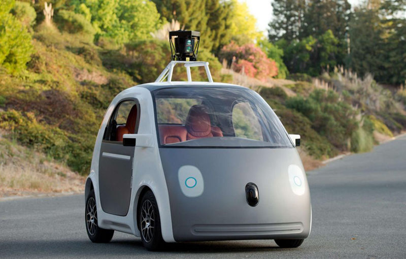 Mașina autonomă Google se retrage în garaj: americanii vor folosi monovolumul Chrysler Pacifica pentru a dezvolta tehnologia mai rapid - Poza 1
