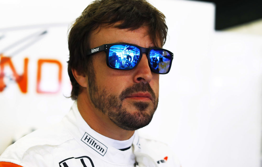 McLaren caută înlocuitor pentru Alonso: Sainz Jr, creditat cu mari șanse să concureze pentru britanici în 2018 - Poza 1