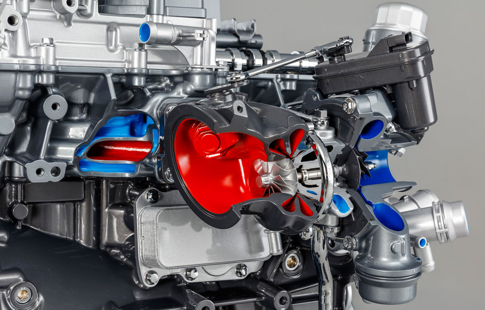 Familia de motoare Ingenium a crescut: Jaguar oferă un 2.0 benzină de 300 CP pe XE, XF și F-Pace - Poza 3