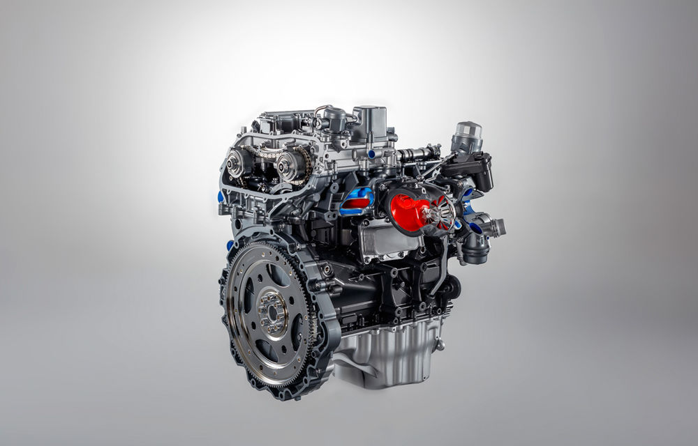 Familia de motoare Ingenium a crescut: Jaguar oferă un 2.0 benzină de 300 CP pe XE, XF și F-Pace - Poza 2