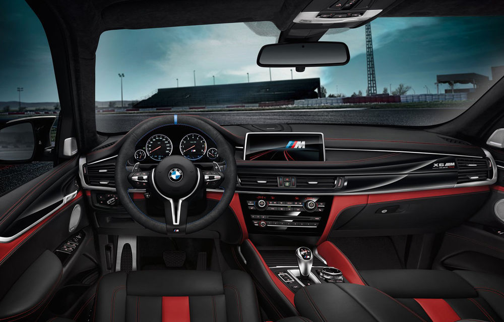 Miroase a motorsport: BMW X5 M și X6 M sunt răsfățate cu pachetul Black Fire - Poza 12