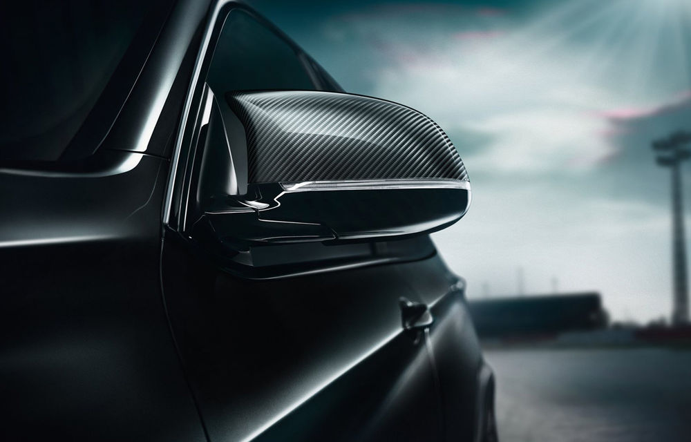 Miroase a motorsport: BMW X5 M și X6 M sunt răsfățate cu pachetul Black Fire - Poza 3