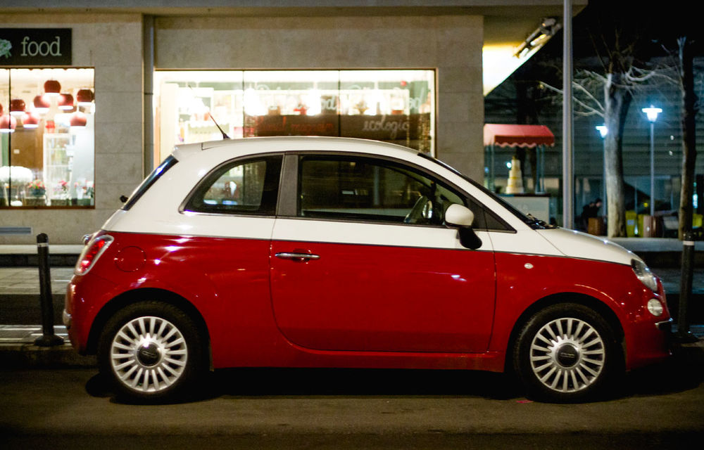 Cadou autohton pentru aniversarea de 60 de ani a modelului Fiat 500: 60 de fotografii cu modelul italian pe străzile din România - Poza 50