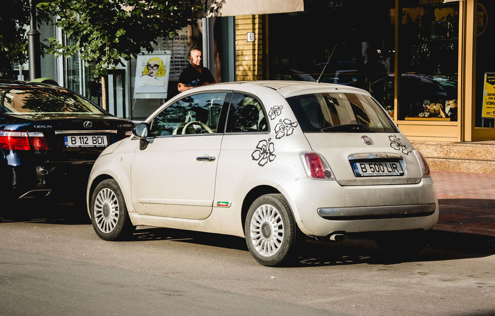 Cadou autohton pentru aniversarea de 60 de ani a modelului Fiat 500: 60 de fotografii cu modelul italian pe străzile din România - Poza 38